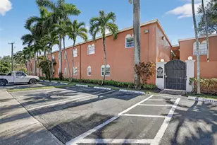1405 Miami Rd, Fort Lauderdale, FL 33316 - Photo 4