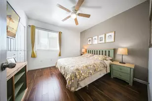 3076 SE 4th Ct, Homestead, FL 33033 - Photo 10