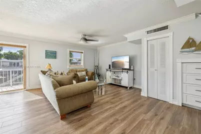 3862 NE 171st St #E, North Miami Beach, FL 33160 - Photo 12