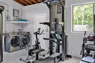 11504 NE 6th Ave, Biscayne Park, FL 33161 - Photo 62