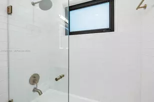 11504 NE 6th Ave, Biscayne Park, FL 33161 - Photo 44