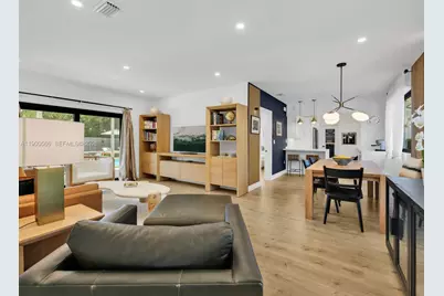 11504 NE 6th Ave, Biscayne Park, FL 33161 - Photo 14