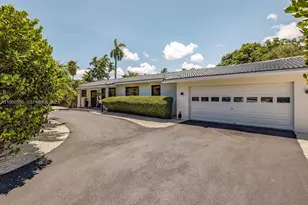 11504 NE 6th Ave, Biscayne Park, FL 33161 - Photo 6