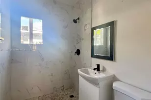 7600 Dickens Ave, Miami Beach, FL 33141 - Photo 6