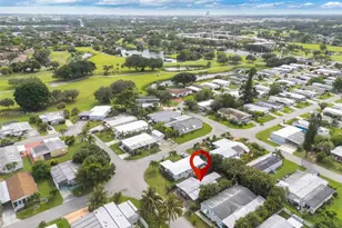 8360 SW 21st St, Davie, FL 33324 - Photo 24