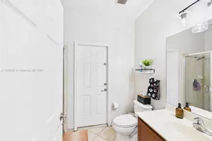 11331 SW 240 Ln, Homestead, FL 33032 - Photo 16