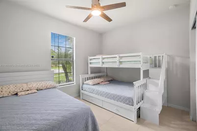 8036 NW 78th St, Tamarac, FL 33321 - Photo 8