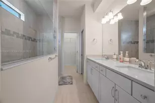 8036 NW 78th St, Tamarac, FL 33321 - Photo 22