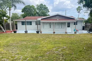 262 NE Floresta Dr, Port Saint Lucie, FL 34983 - Photo 24