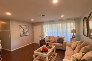 262 NE Floresta Dr, Port Saint Lucie, FL 34983 - Photo 12