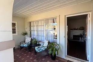 262 NE Floresta Dr, Port Saint Lucie, FL 34983 - Photo 6