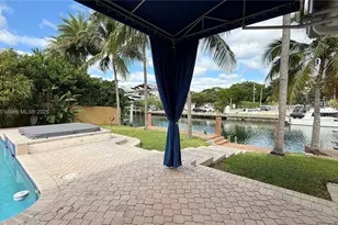 2075 Arch Creek Dr, North Miami, FL 33181 - Photo 28