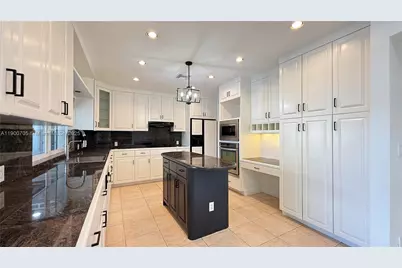 2075 Arch Creek Dr #2075, North Miami, FL 33181 - Photo 10