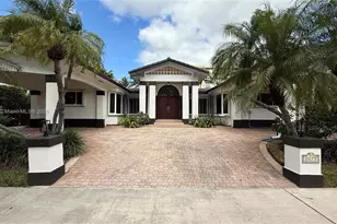 2075 Arch Creek Dr, North Miami, FL 33181 - Photo 34