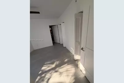 1005 Spring Garden Rd #220, Miami, FL 33136 - Photo 2