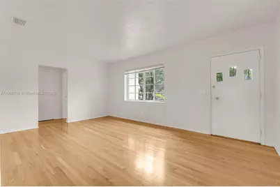 69 NE 115th St, Miami, FL 33161 - Photo 12