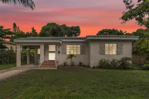 69 NE 115th St, Miami, FL 33161 - Photo 2