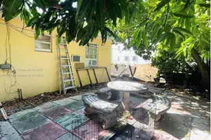 241 NW 32nd St, Miami, FL 33127 - Photo 6