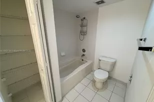 2200 E Preserve Way, Miramar, FL 33025 - Photo 14