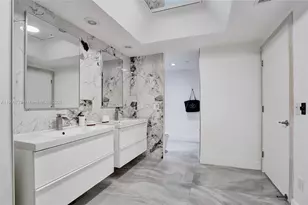 3000 Island Blvd, Aventura, FL 33160 - Photo 34