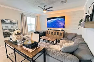 280 NE 35th St, Oakland Park, FL 33334 - Photo 18