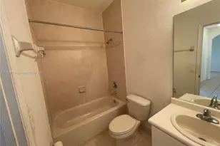 2835 SE 16th Ave, Homestead, FL 33035 - Photo 10