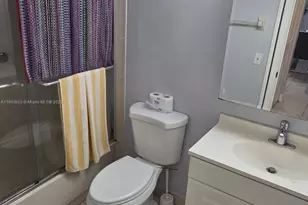 116 Lake Emerald Dr, Oakland Park, FL 33309 - Photo 2