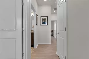 4810 Eucalyptus Dr, Hollywood, FL 33021 - Photo 8