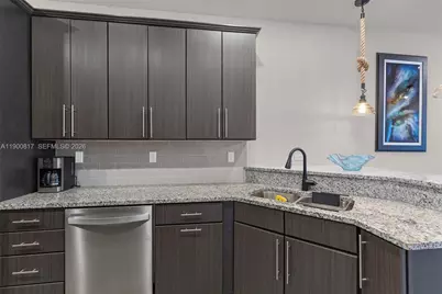 4810 Eucalyptus Dr #3, Hollywood, FL 33021 - Photo 10