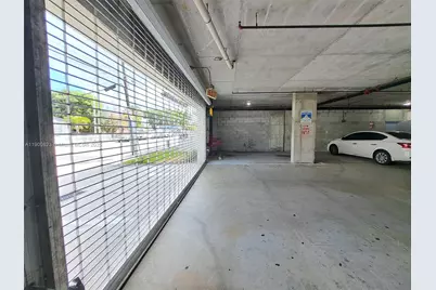 120 SW 8th Ave #804, Miami, FL 33130 - Photo 12