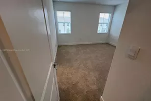 136 SW 170th Ave, Pembroke Pines, FL 33027 - Photo 40