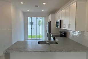 136 SW 170th Ave, Pembroke Pines, FL 33027 - Photo 10