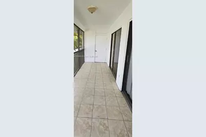 18965 NW 62nd Ave #202, Hialeah, FL 33015 - Photo 12