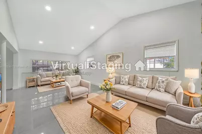 840 NE 182nd St, North Miami Beach, FL 33162 - Photo 4