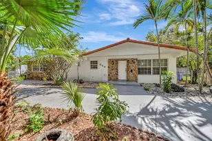 840 NE 182nd St, North Miami Beach, FL 33162 - Photo 1