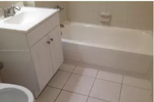 6020 SW 68th St, South Miami, FL 33143 - Photo 8