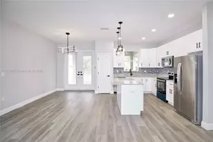 4510 Boabadilla Ave, Other City - In The State Of Florida, FL 33872 - Photo 10