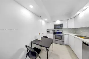 400 Kings Point Dr, Sunny Isles Beach, FL 33160 - Photo 2