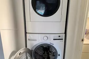 1900 Diana Dr, Hallandale Beach, FL 33009 - Photo 10