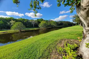 4206 SW 87th Terrace, Davie, FL 33328 - Photo 34