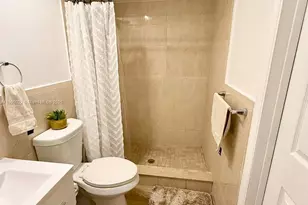 6169 NW 170th Terrace, Hialeah, FL 33015 - Photo 18