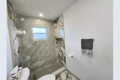 1254 NW 82nd Ave, Plantation, FL 33322 - Photo 28