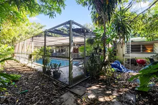 15290 SW 82nd Ave, Palmetto Bay, FL 33157 - Photo 20