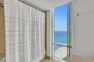 16699 Collins Ave, Sunny Isles Beach, FL 33160 - Photo 28