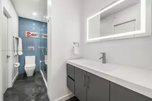 11111 Biscayne Blvd, Miami, FL 33181 - Photo 22