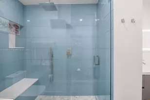 11111 Biscayne Blvd, Miami, FL 33181 - Photo 24