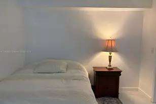 9055 SW 73rd Ct, Miami, FL 33156 - Photo 12