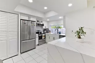 11145 NW 27th St, Sunrise, FL 33322 - Photo 6