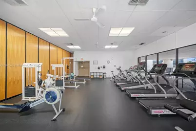 20301 W Country Club Dr #1822, Aventura, FL 33180 - Photo 24