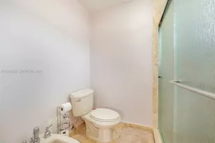 3743 SW 133rd Pl, Miami, FL 33175 - Photo 14